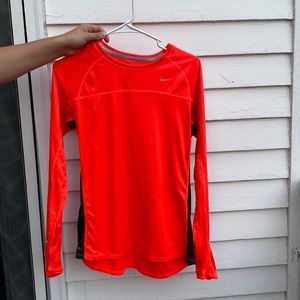 Nike long sleeve active wear top